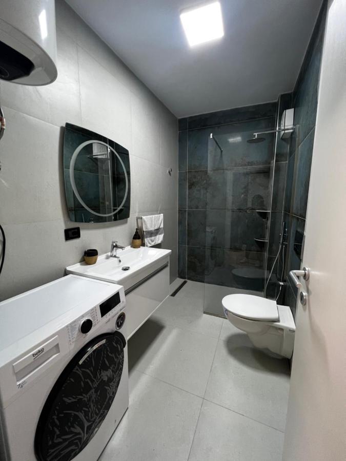 Amion Apartment In Center Of Tirana Zewnętrze zdjęcie