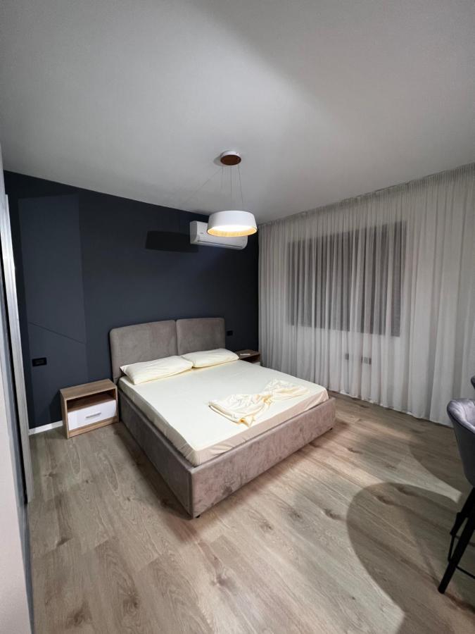 Amion Apartment In Center Of Tirana Zewnętrze zdjęcie